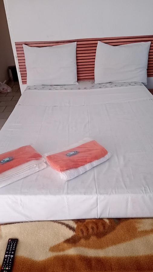 Minha Casa Em Botucatu Suite ภายนอก รูปภาพ