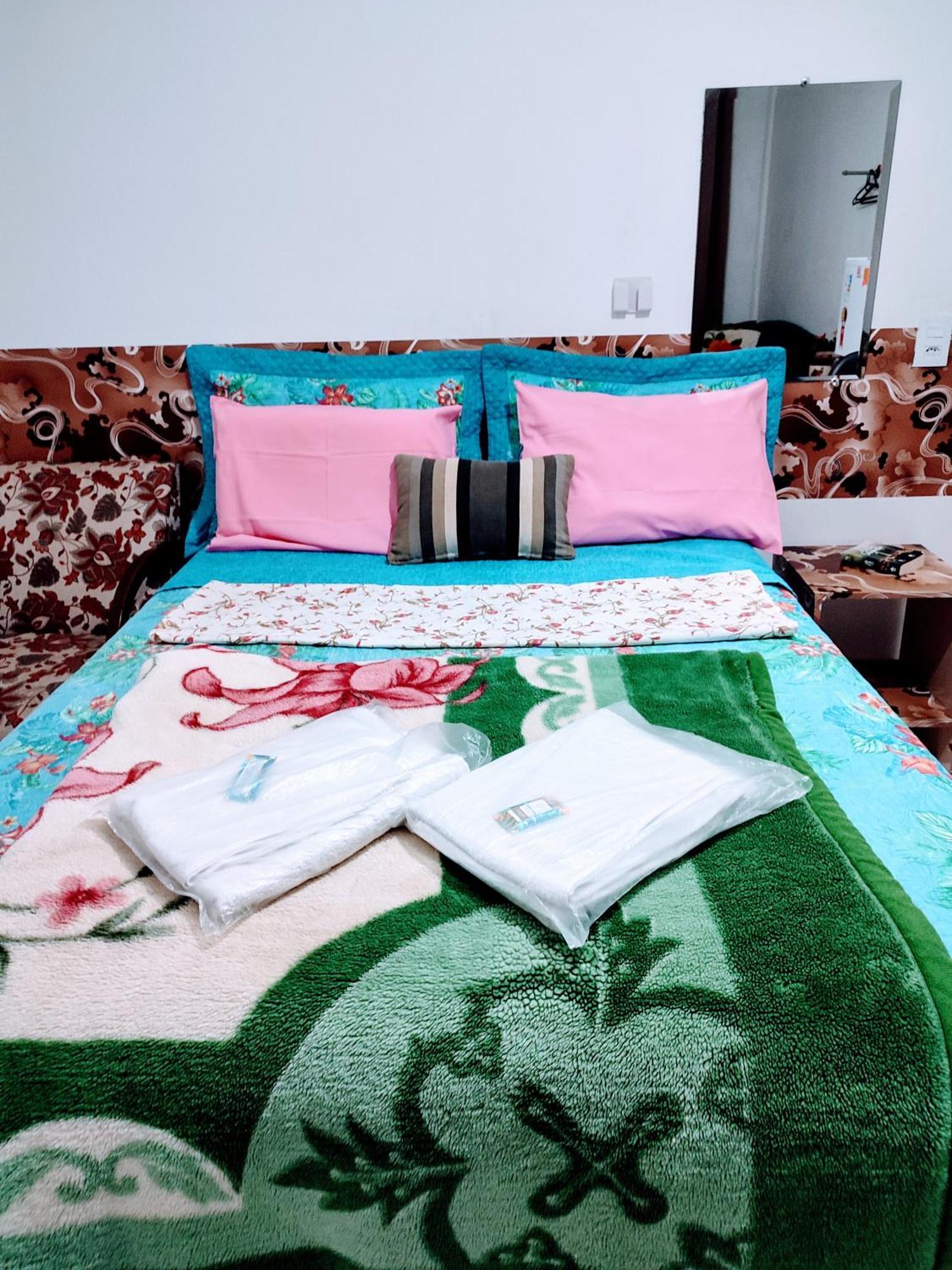 Minha Casa Em Botucatu Suite ภายนอก รูปภาพ